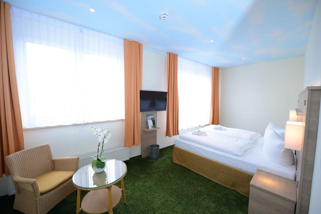 Der Bayerische Hof Hotel Grunbach Ngoại thất bức ảnh