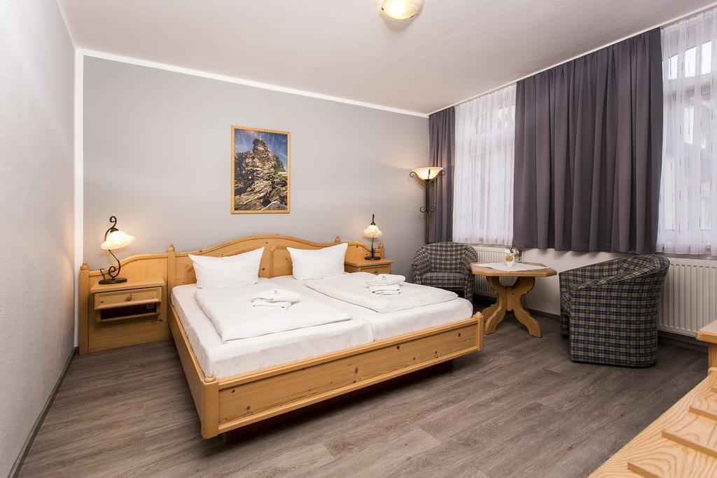 Der Bayerische Hof Hotel Grunbach Ngoại thất bức ảnh